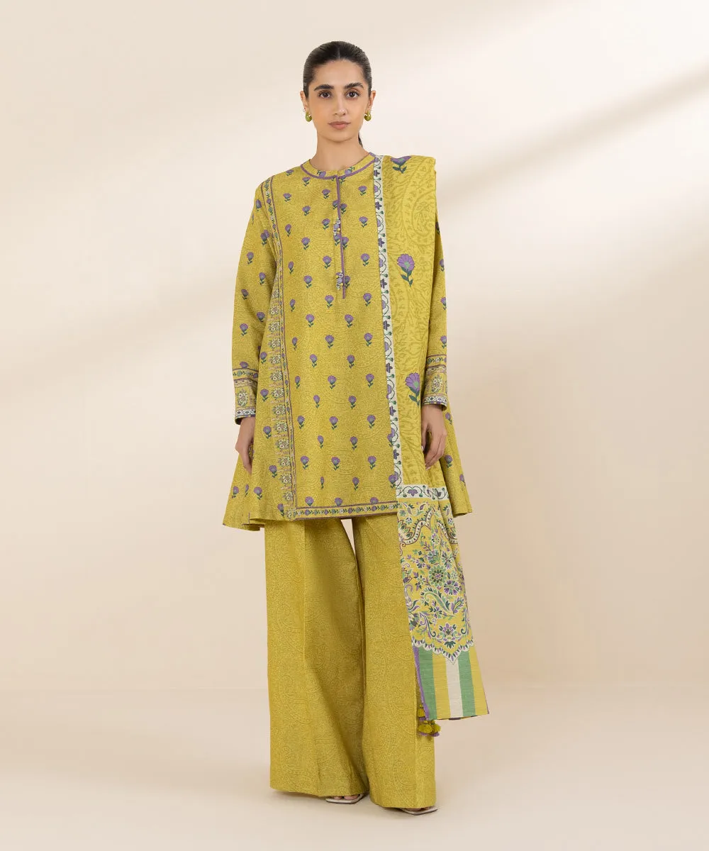 3 Piece - Printed Light Khaddar Suit