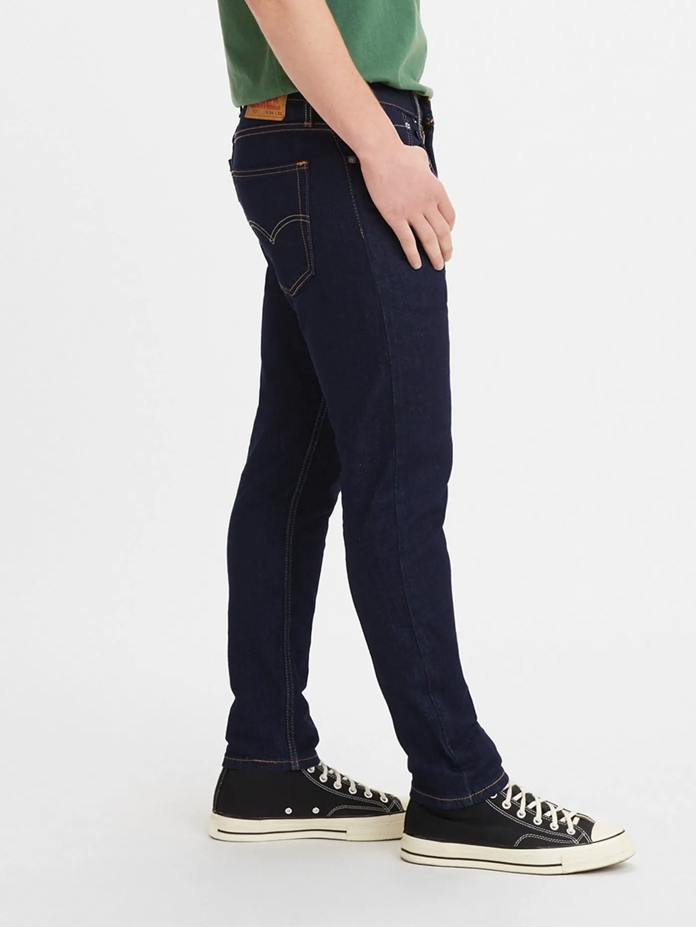 512 Slim Taper Dark Hollow Jeans