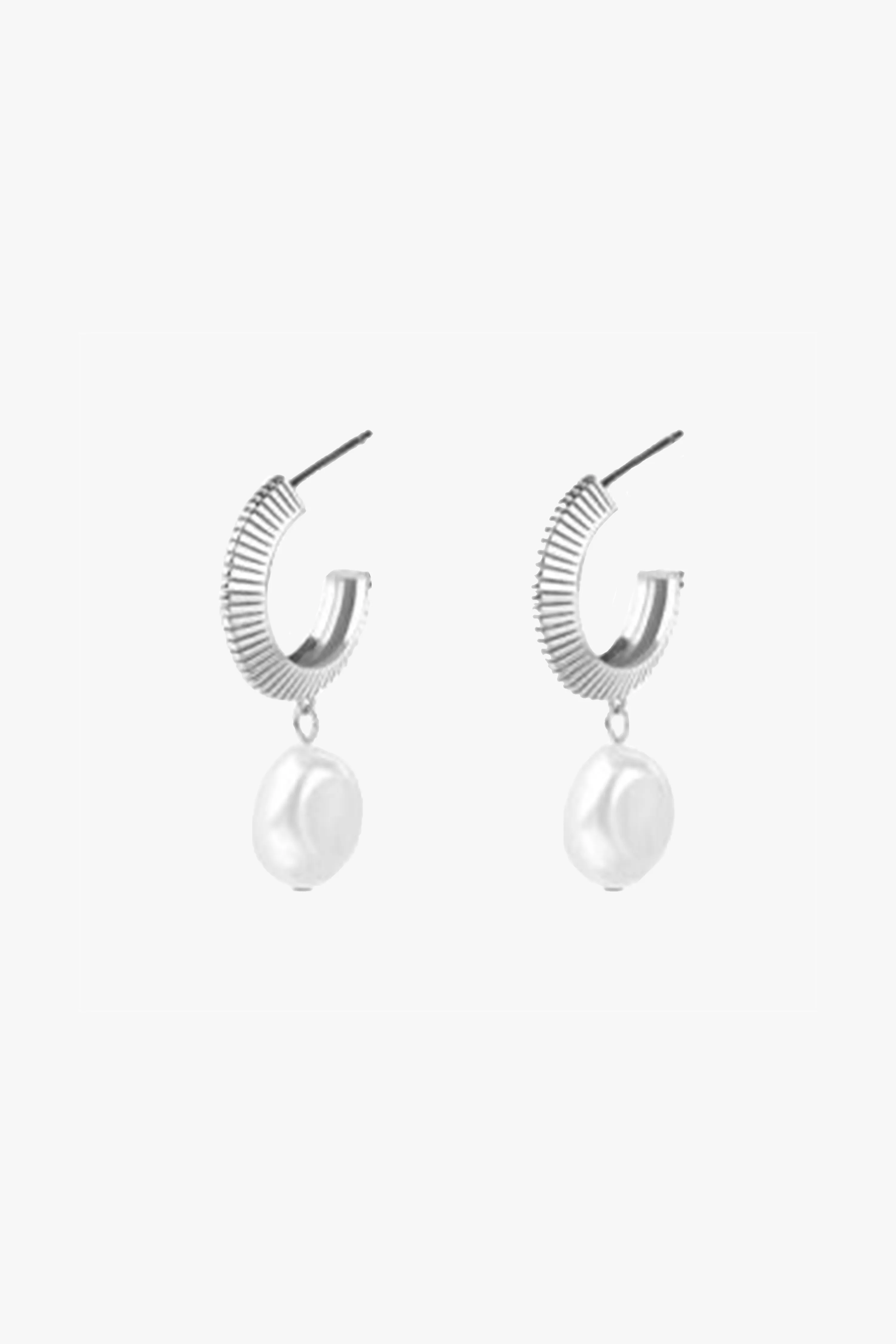 Aada Pearl Silver Hoop Earrings