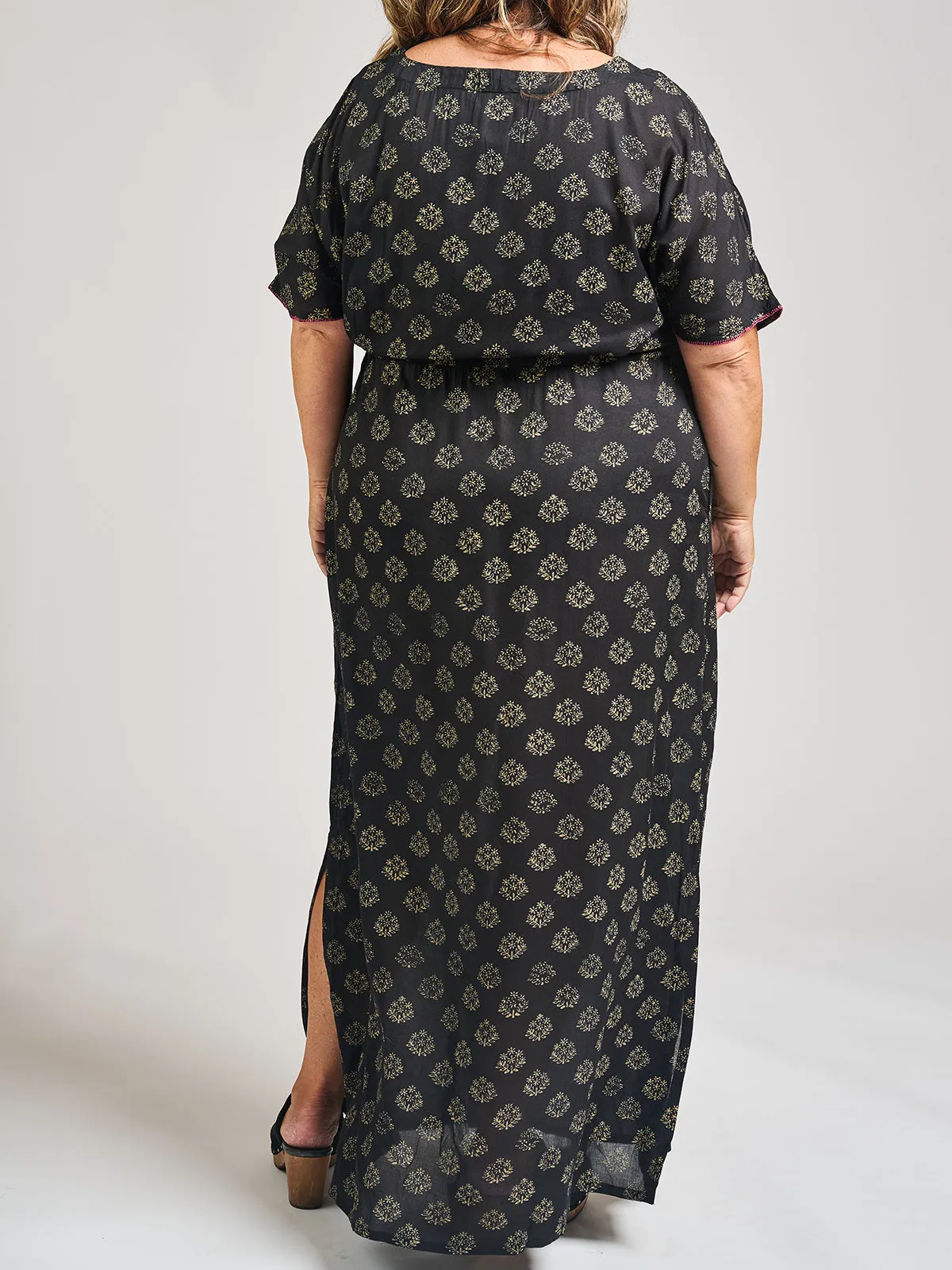 Aimee Maxi Dress - Floral Stamp Black