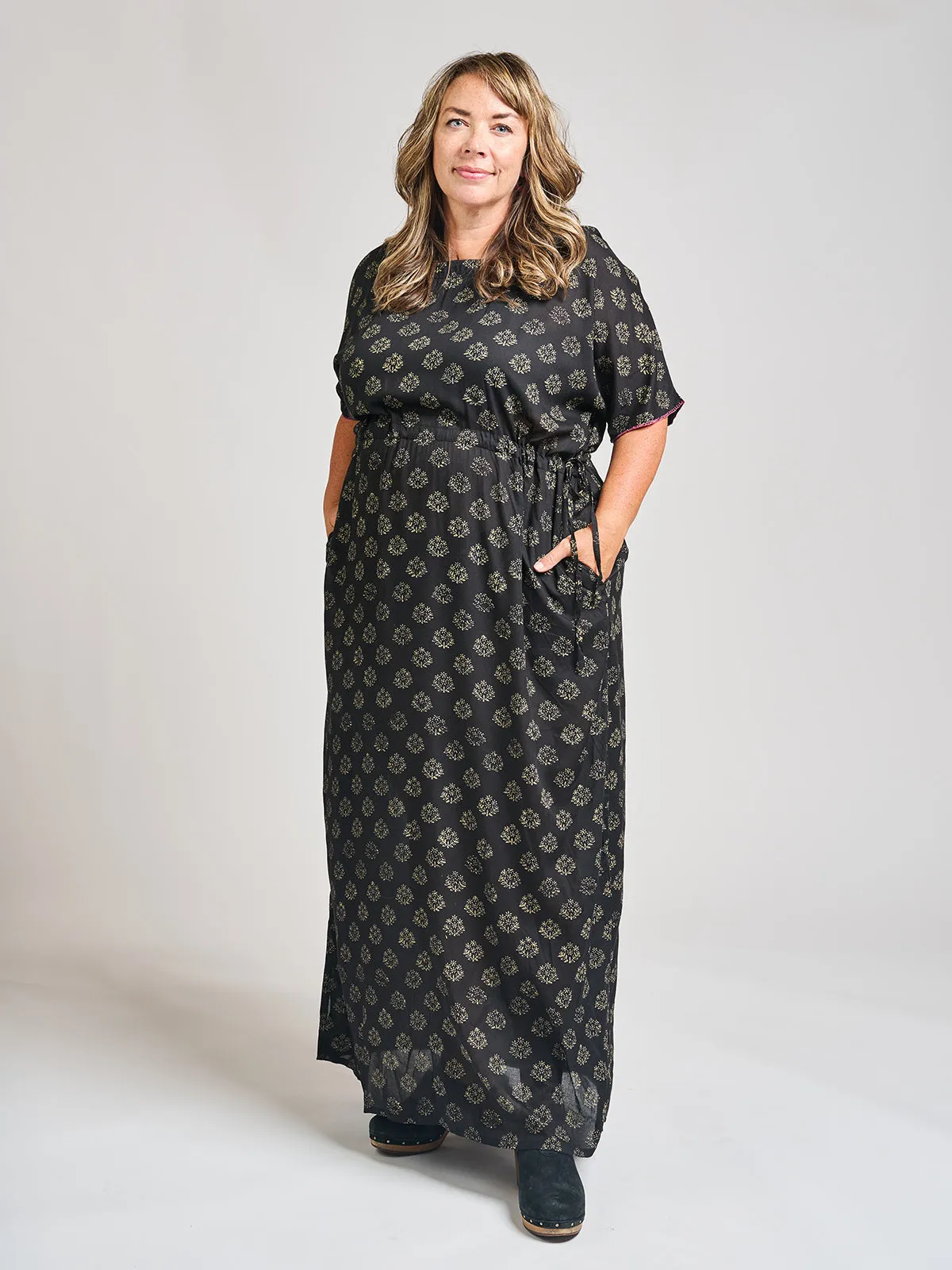 Aimee Maxi Dress - Floral Stamp Black