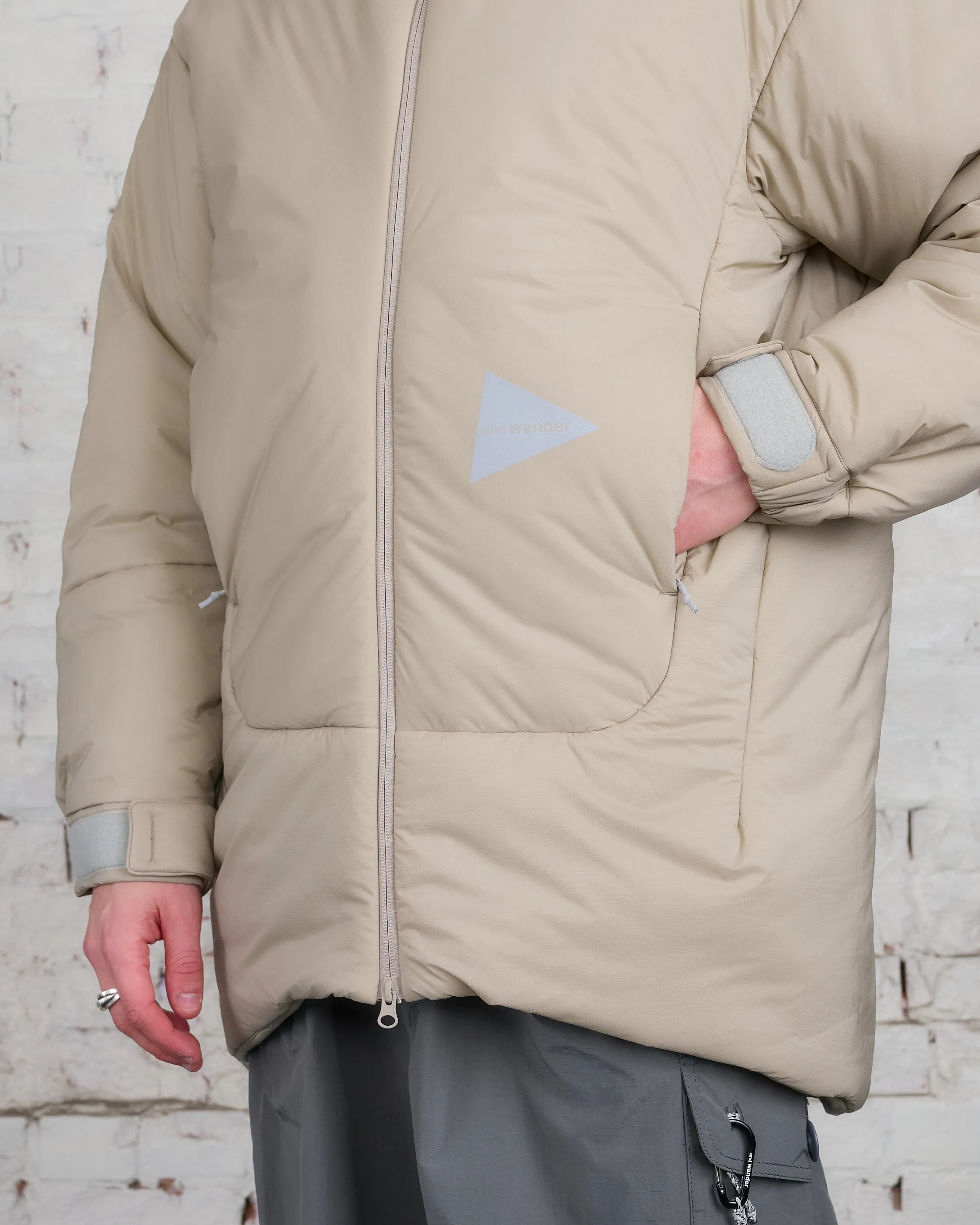 and wander Pertex Top Fleece Primaloft Coat Light Beige