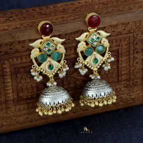 Anvika Golden Textured Glossy Stone Pearl Earring