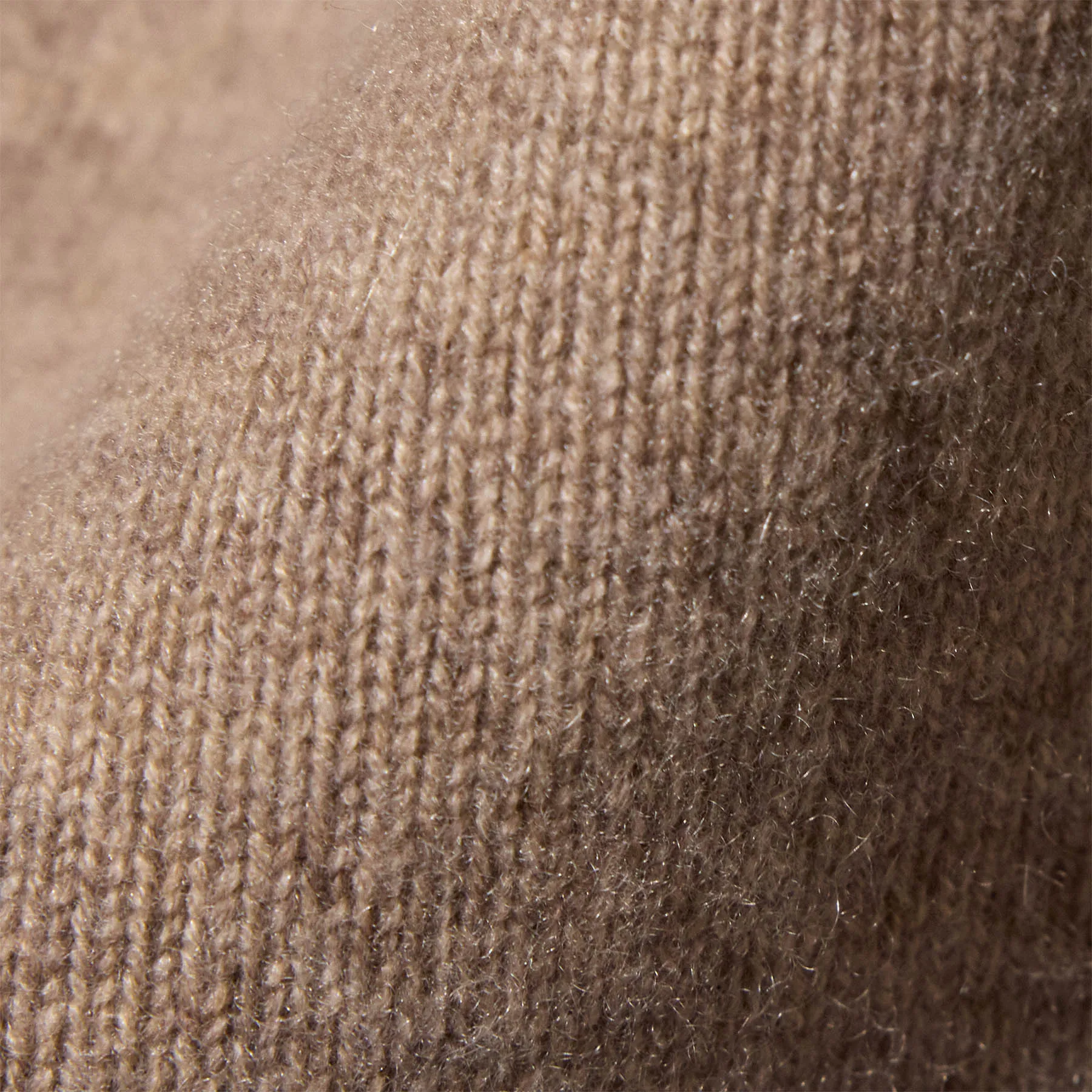 Cashmere Turtleneck - Coyote