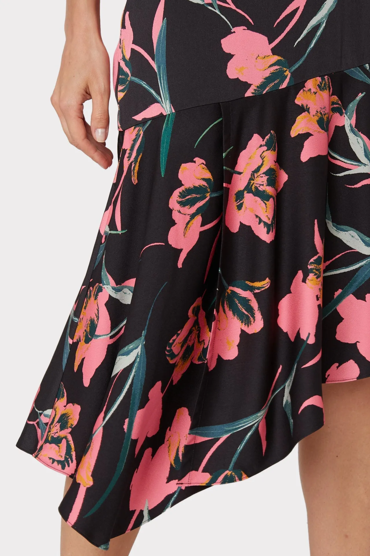 Dashielle Floating Botanica Dress