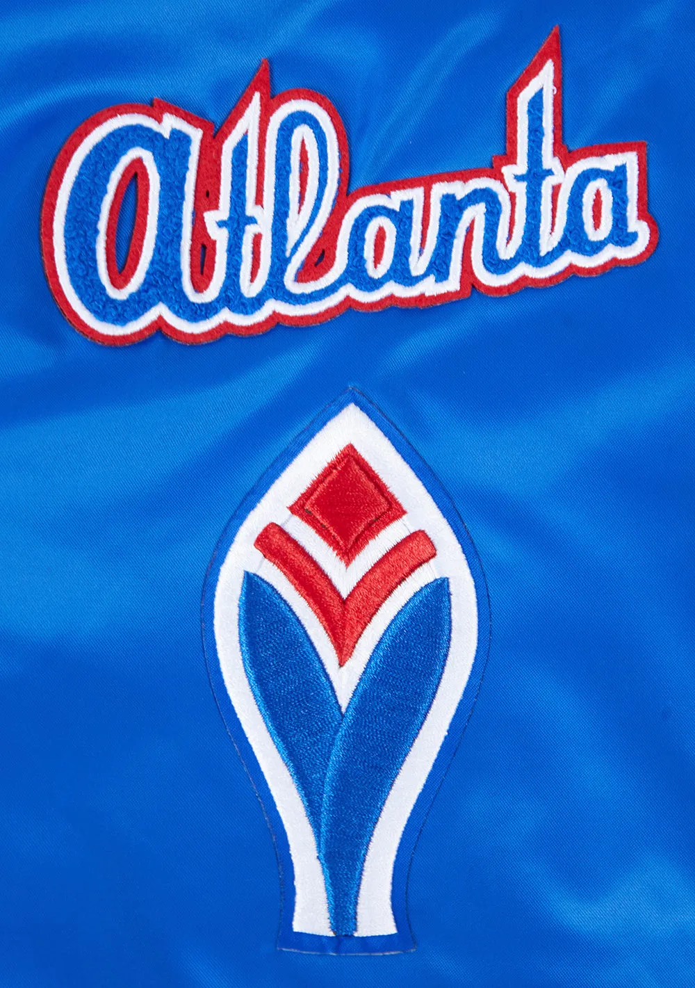 MLB ATLANTA BRAVES RETRO CLASSIC WOMEN'S RIB SATIN JACKET (ROYAL BLUE/RED)