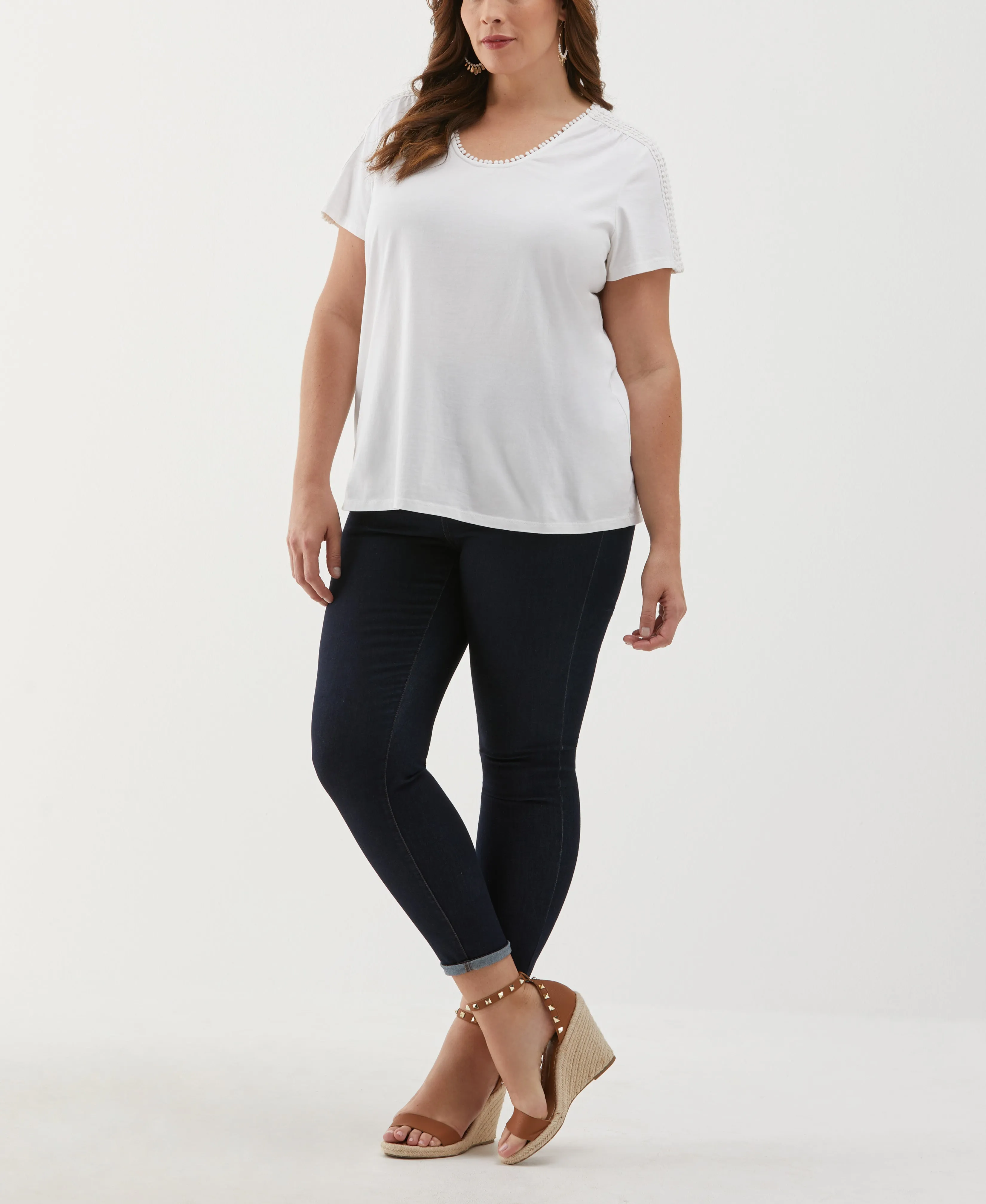 Plus Size Dot Trim Tee